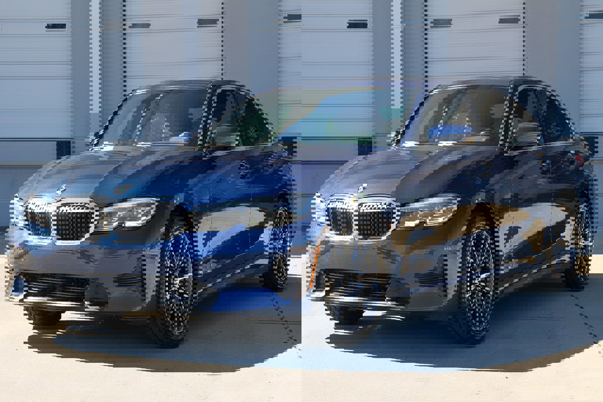 Used 2021 BMW 330i w/ Convenience Package image 4