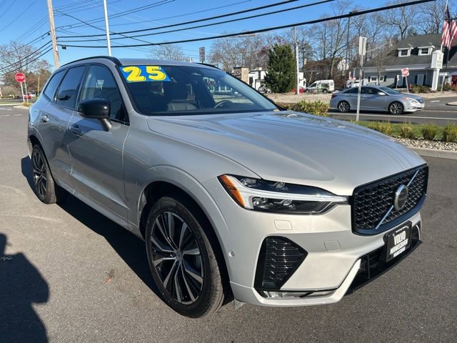 Certified 2025 Volvo XC60 B5 Plus image 6