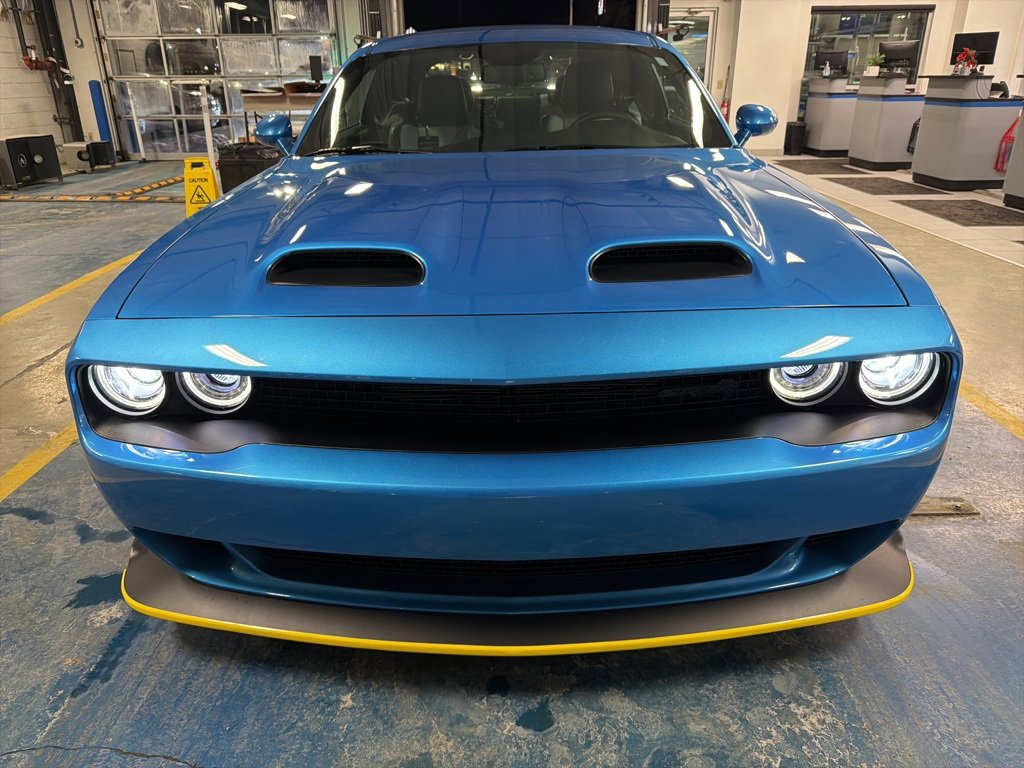 Used 2023 Dodge Challenger SRT Hellcat image 2