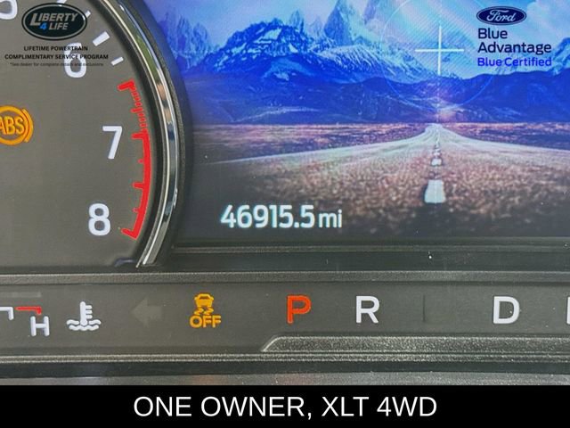 Certified 2022 Ford Explorer XLT w/ Class IV Trailer Tow Package image 12