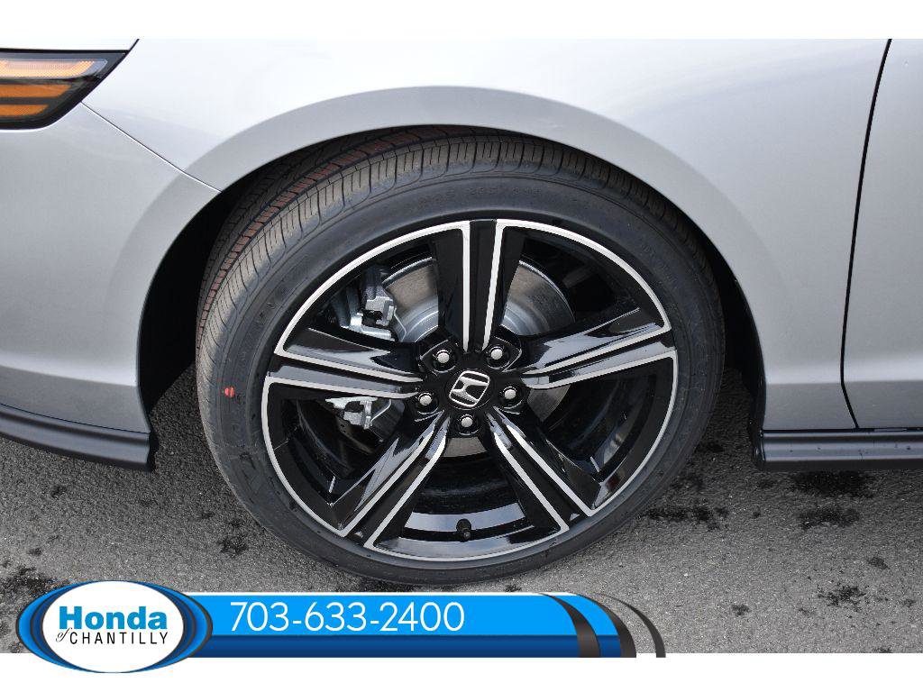 New 2025 Honda Accord Hybrid Sport image 34