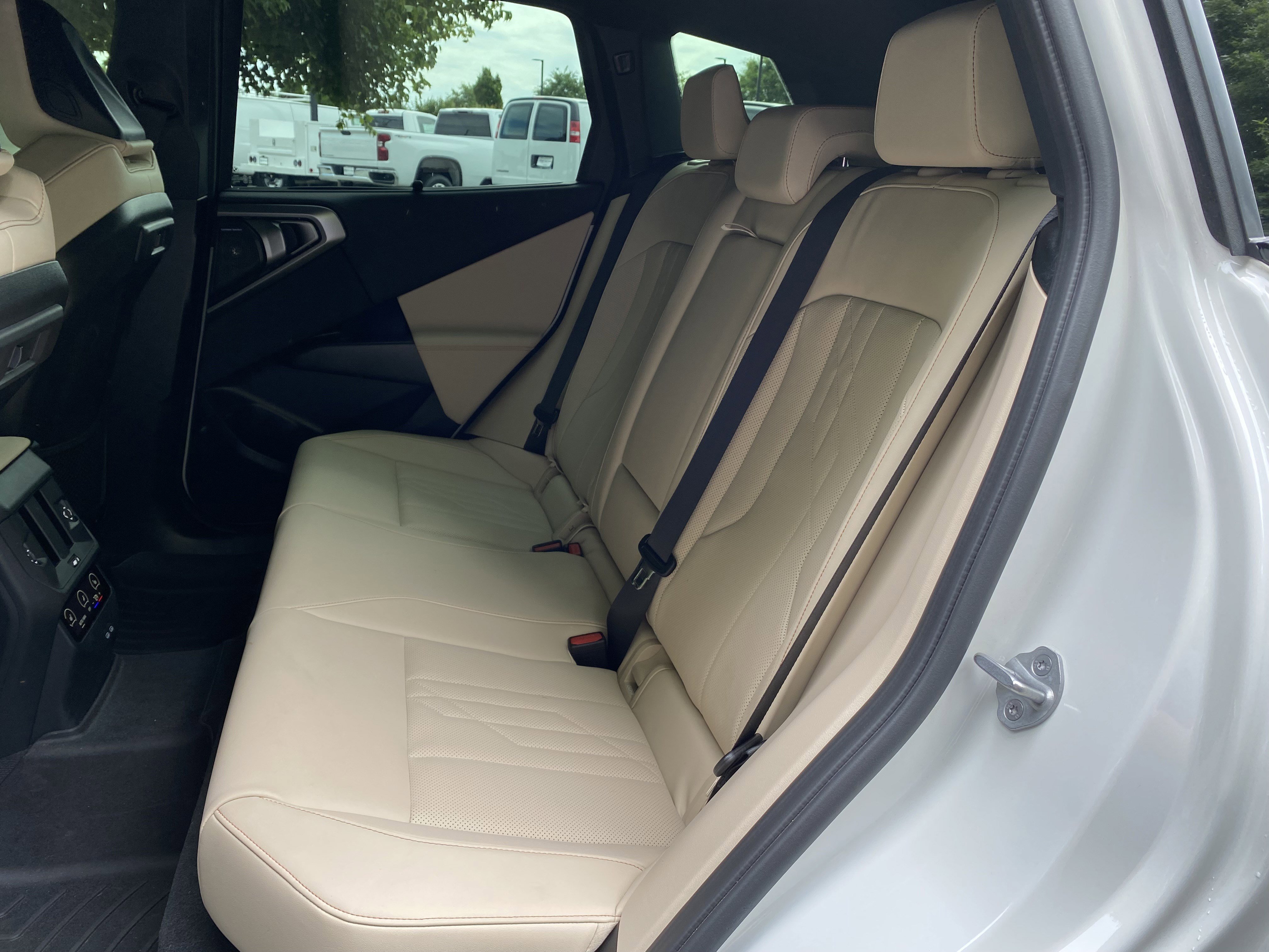 Used 2026 BMW X3 M50 w/ Premium Package AWD/4WD image 37