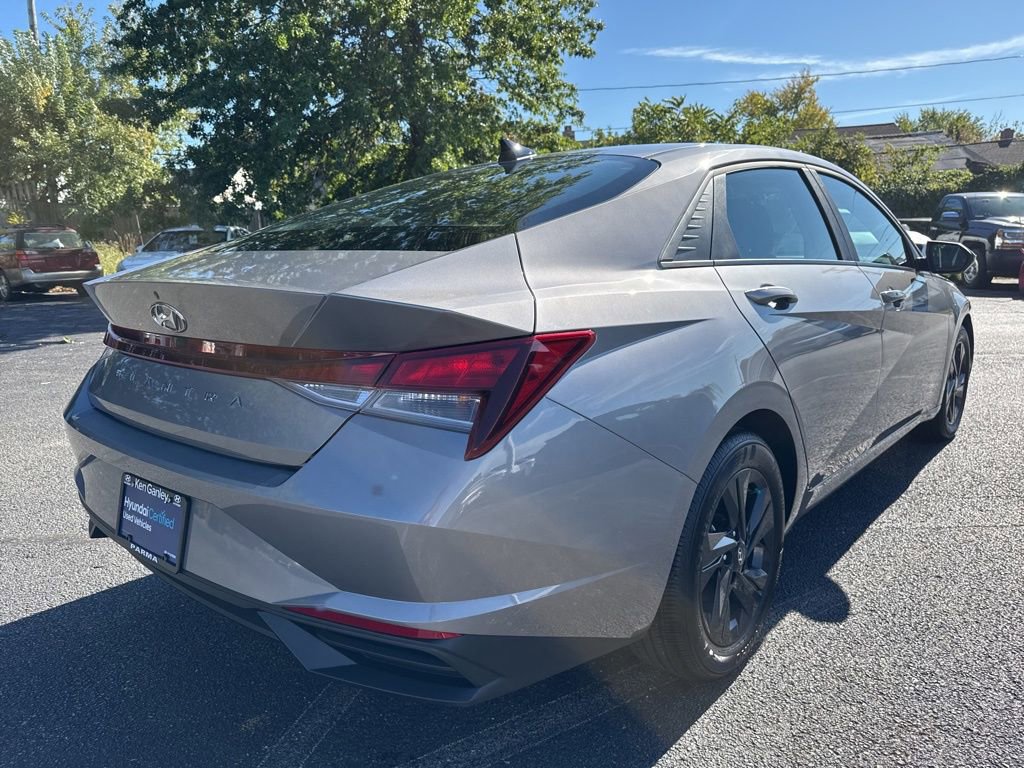 Used 2023 Hyundai Elantra SEL image 5