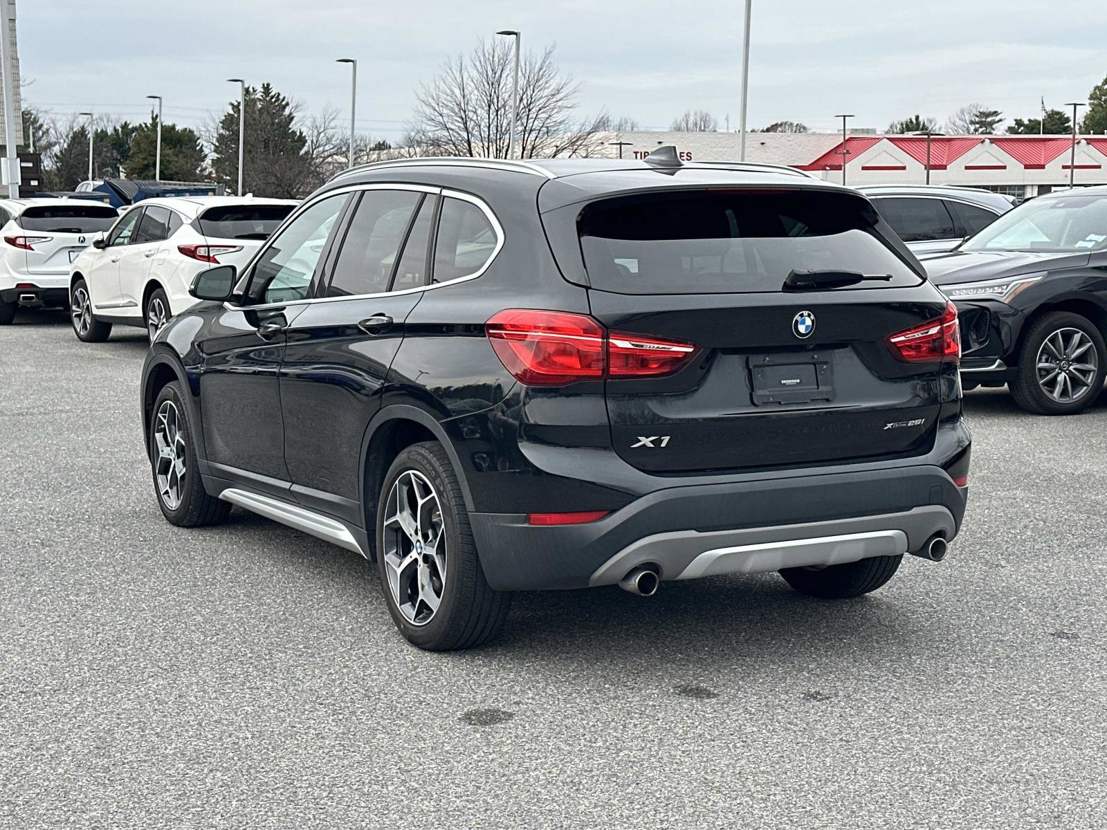 Used 2018 BMW X1 xDrive28i w/ Convenience Package image 6