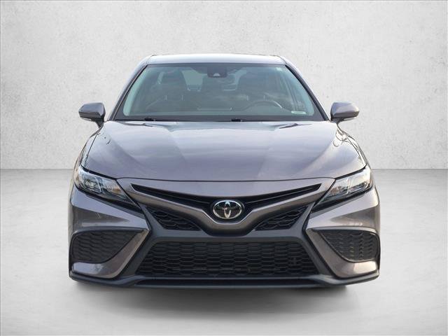 Used 2023 Toyota Camry SE w/ Convenience Package FWD image 2