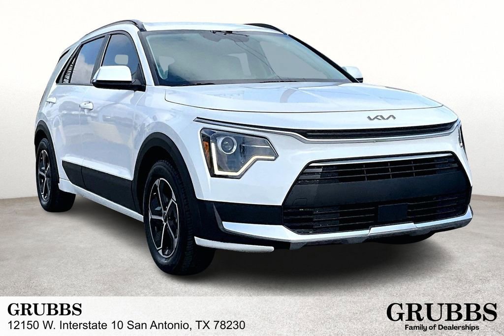 Used 2023 Kia Niro EX