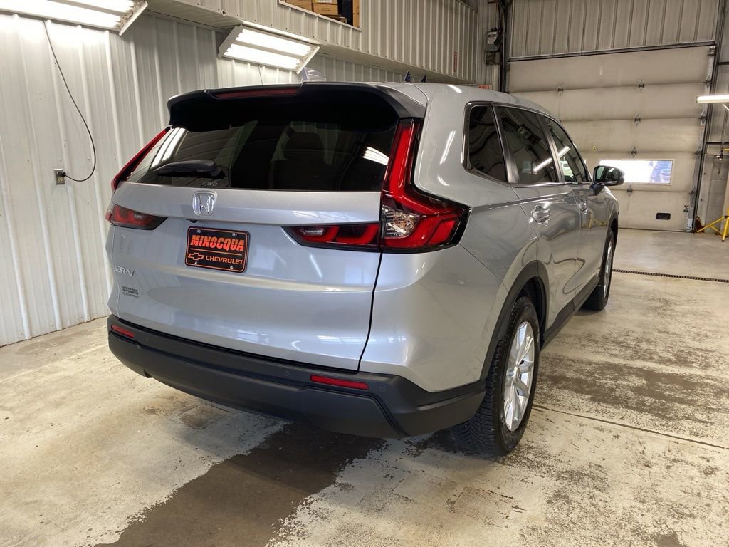 Used 2025 Honda CR-V EX-L image 11