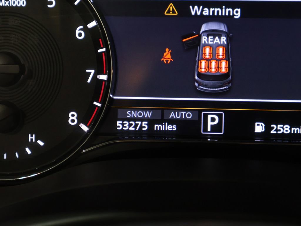 Used 2024 INFINITI QX80 Luxe image 40