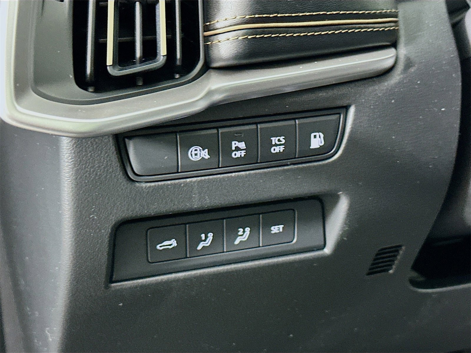 New 2026 MAZDA CX-90 Plug-In Hybrid w/ Premium Plus image 10