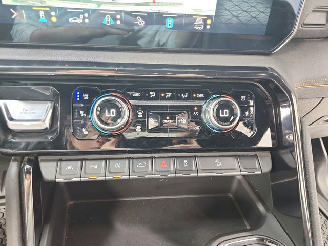 Used 2023 GMC Sierra 1500 AT4 w/ AT4 Preferred Package AWD/4WD image 32