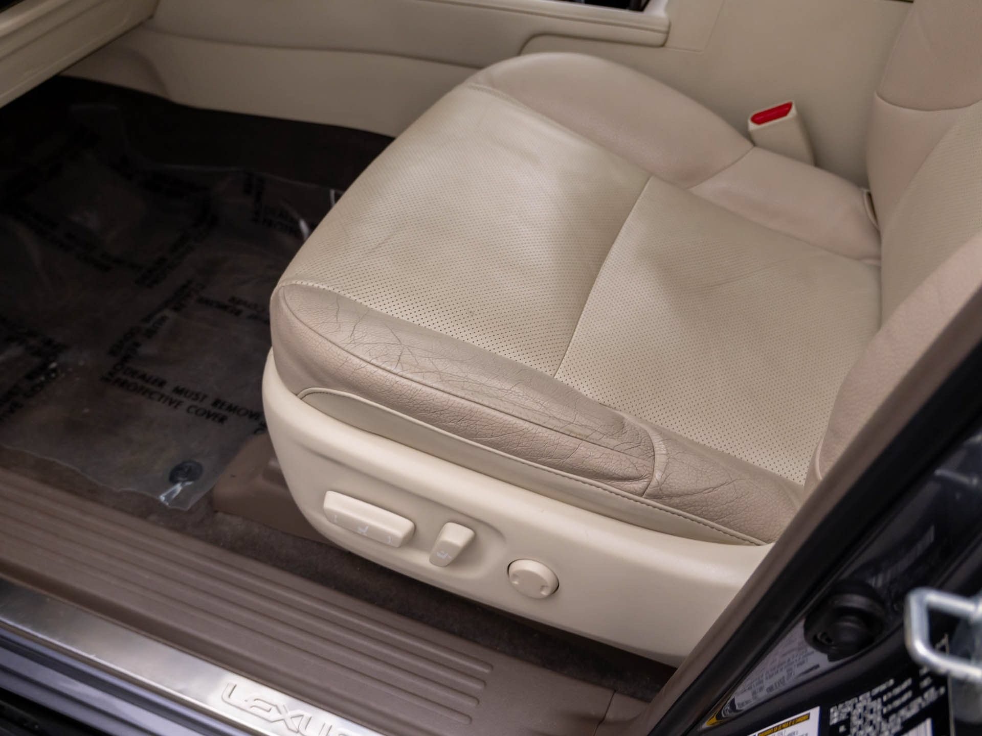 Used 2019 Lexus GX 460 Premium w/ Premium Package AWD/4WD image 15