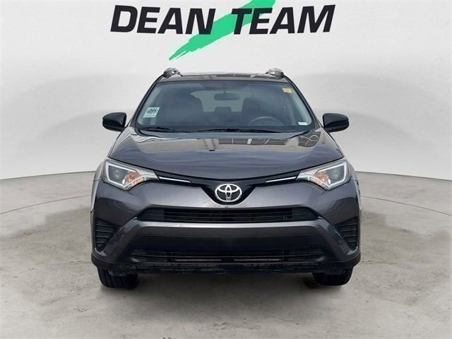 Used 2016 Toyota RAV4 LE image 3