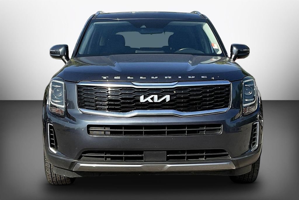 Used 2022 Kia Telluride S FWD image 2