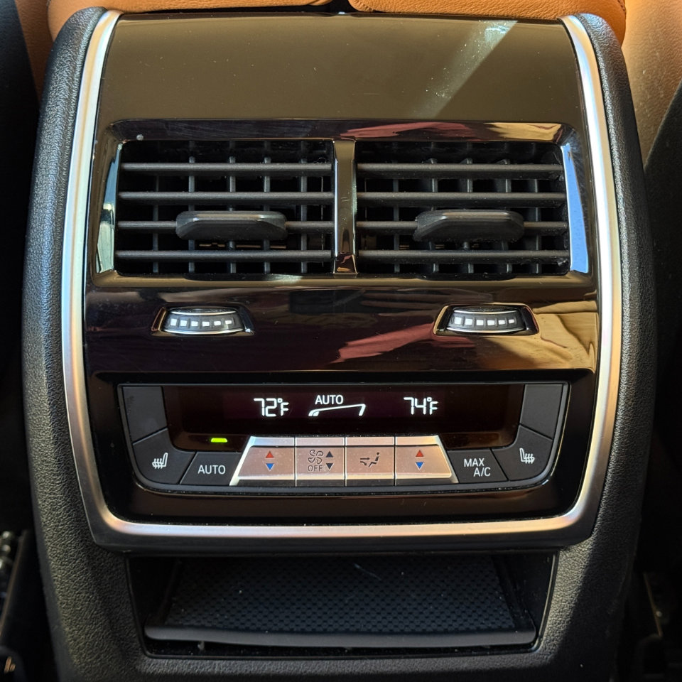 Used 2019 BMW X7 xDrive40i w/ Premium Package image 22