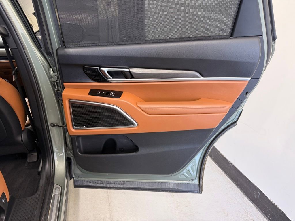 Used 2023 Kia Telluride SX image 26