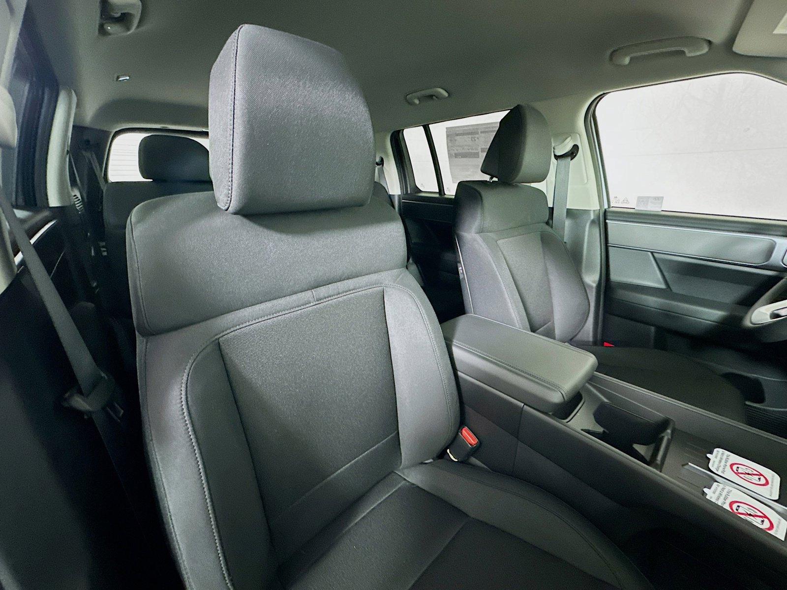 New 2025 Hyundai Santa Fe SE image 26