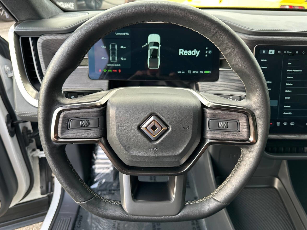 Used 2022 Rivian R1T Launch Edition image 36