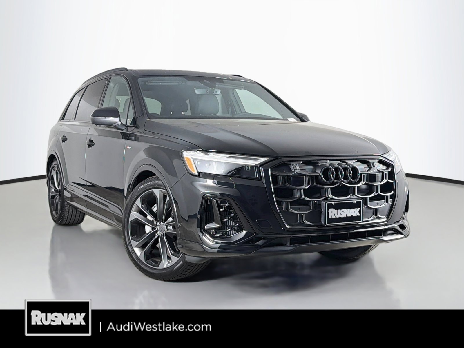 New 2026 Audi Q7 Premium Plus AWD/4WD image 1