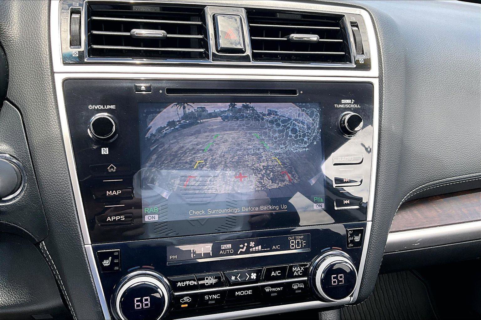 Used 2019 Subaru Outback 2.5i Limited AWD/4WD image 14