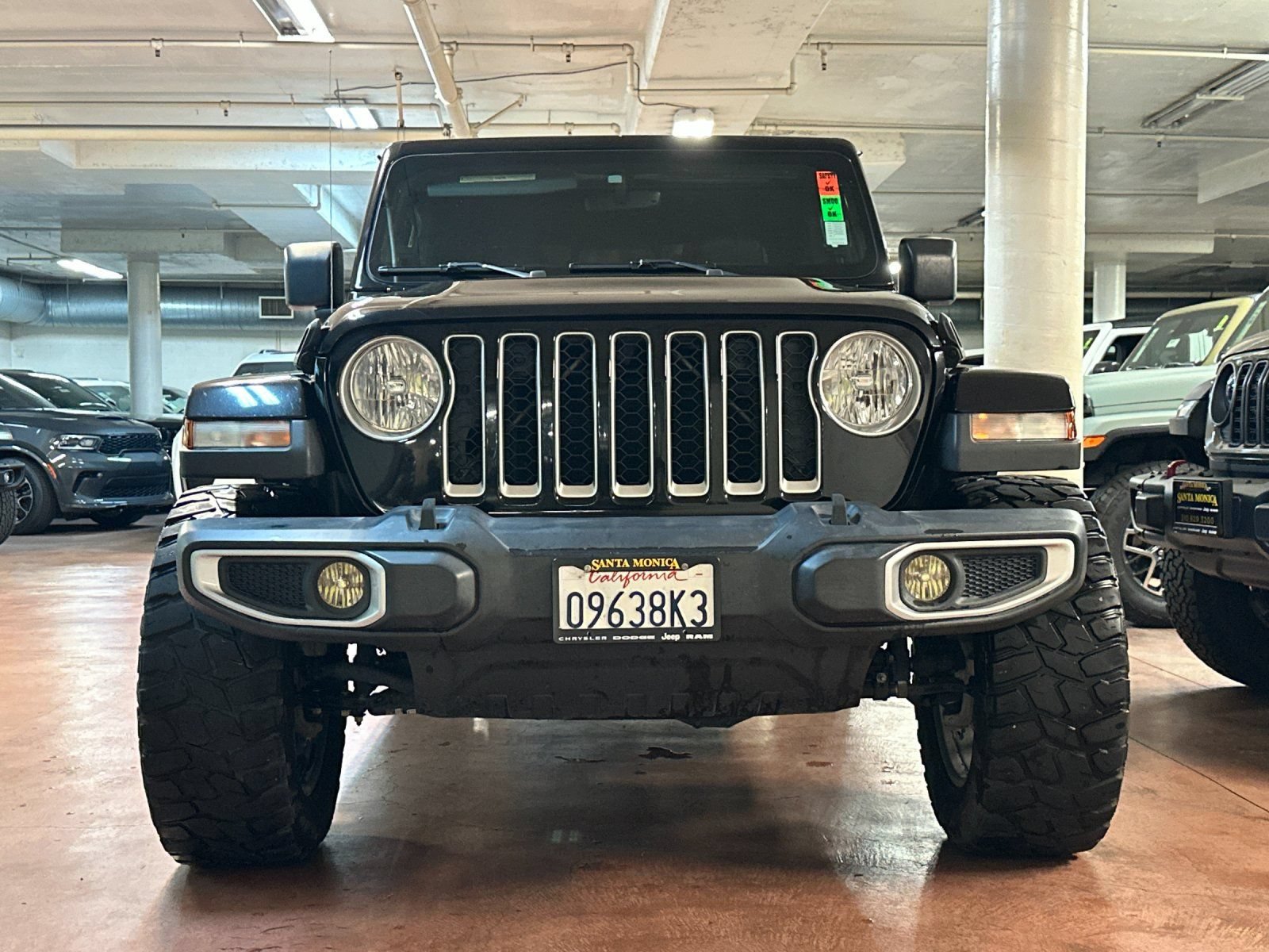 Certified 2021 Jeep Gladiator Overland w/ Popular Equipment Package AWD/4WD image 8