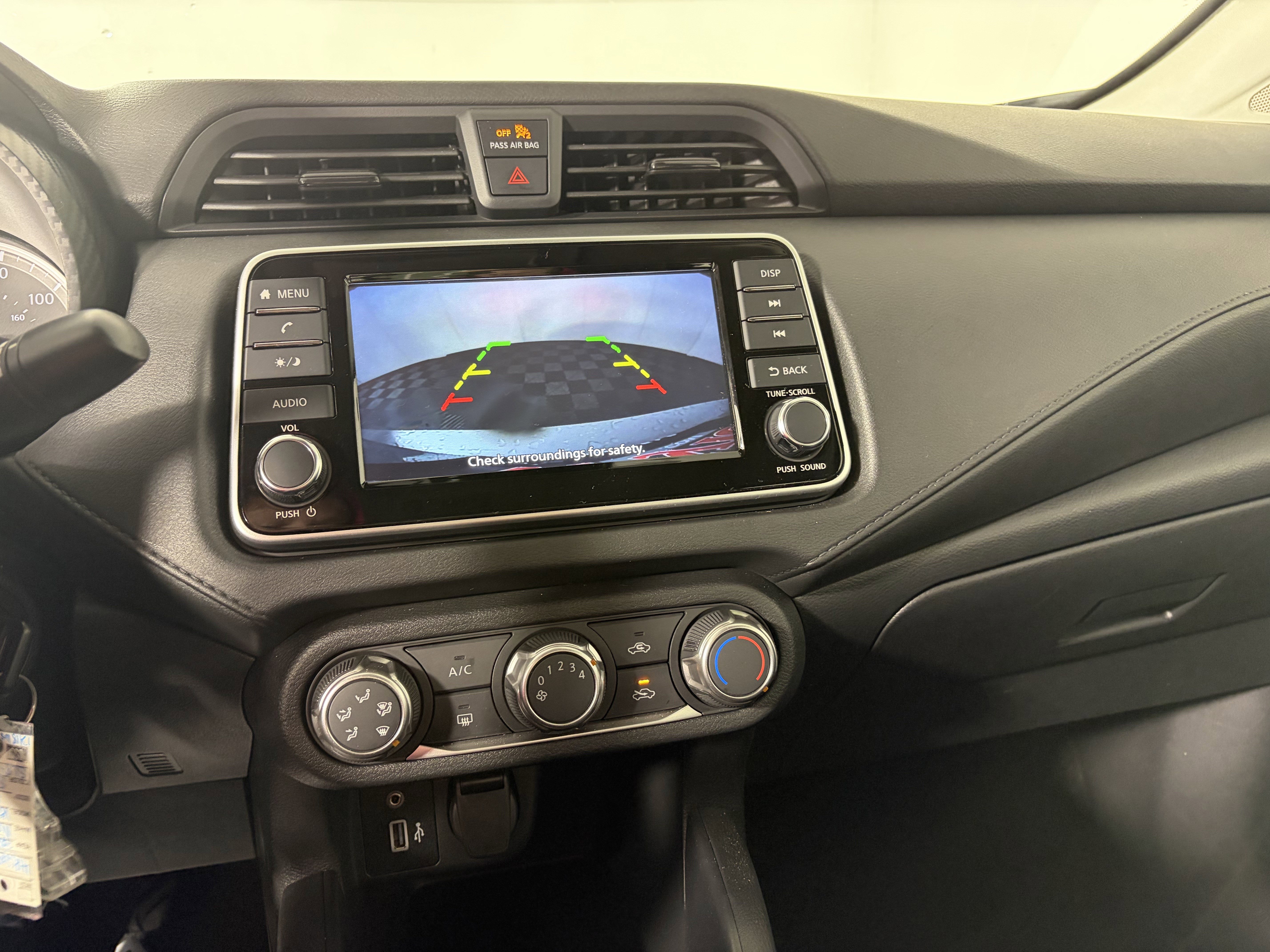 Used 2025 Nissan Versa S w/ Electronics Package image 5