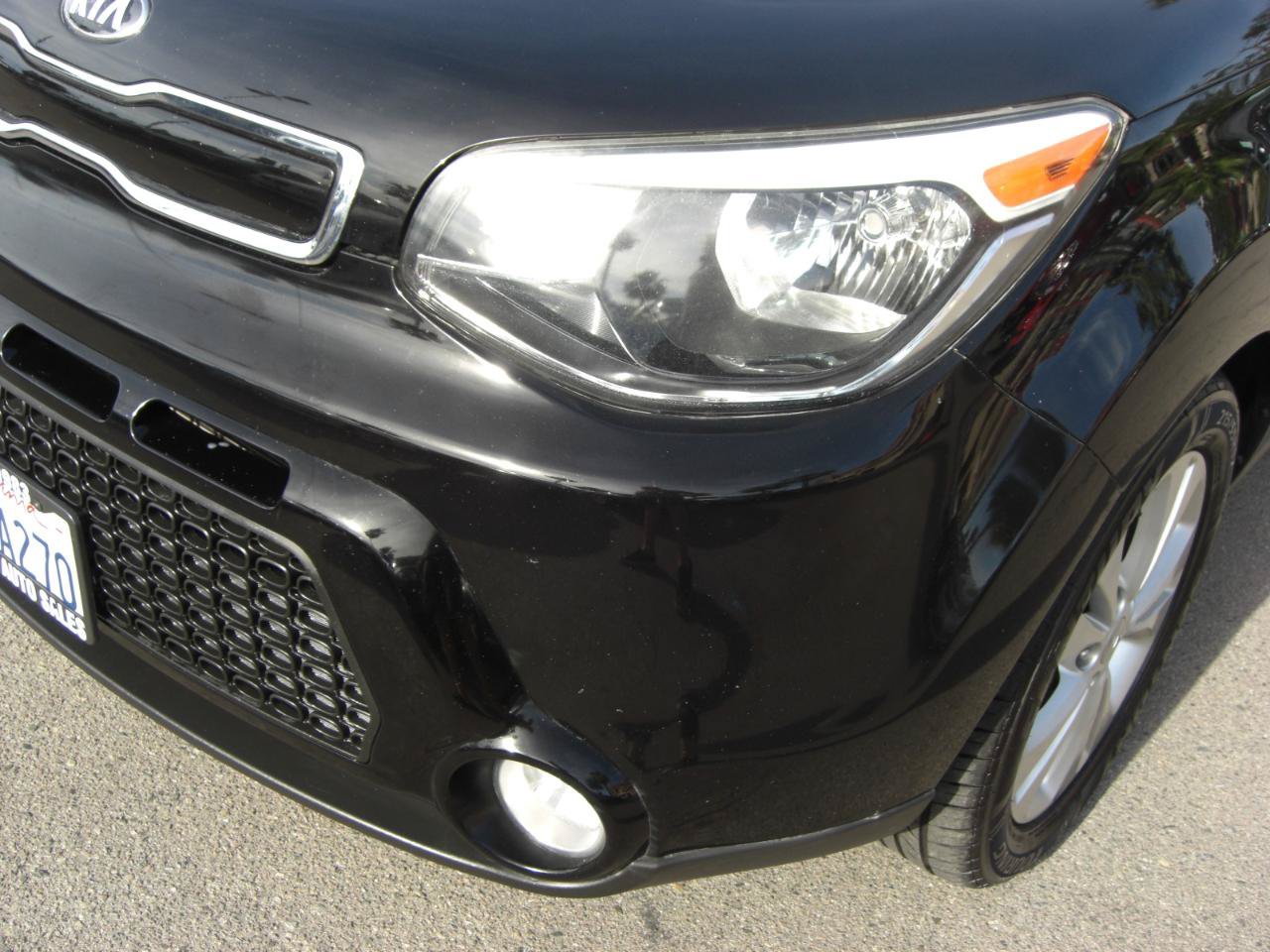 Used 2016 Kia Soul + w/ Primo Package FWD image 6