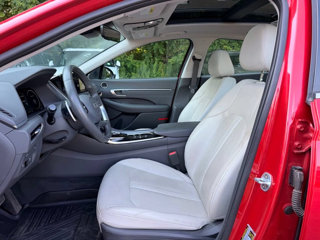 Used 2020 Hyundai Sonata Limited w/ Cargo Package FWD image 12