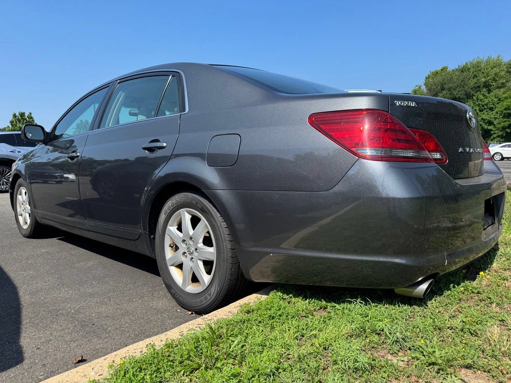 Used 2008 Toyota Avalon FWD image 3