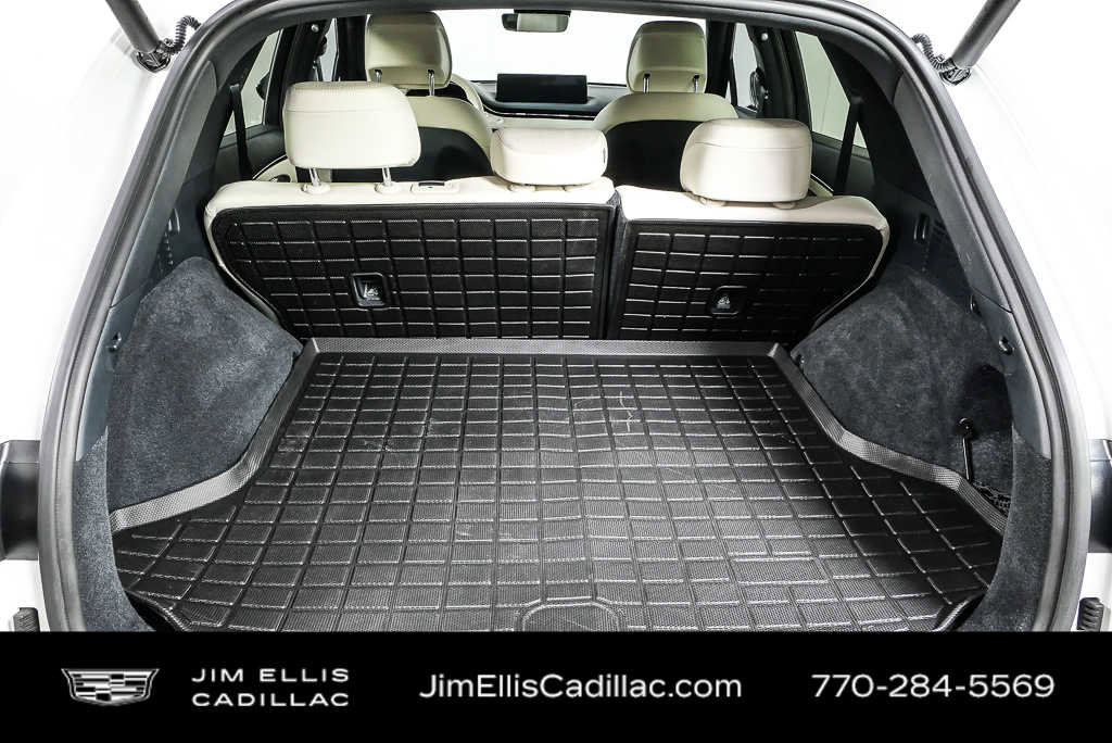 Used 2025 Genesis Electrified GV70 Advanced AWD/4WD image 32