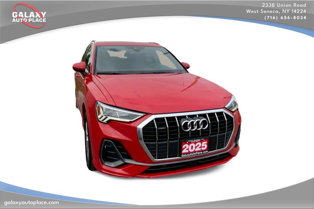 Used 2025 Audi Q3 2.0T Premium AWD/4WD image 3