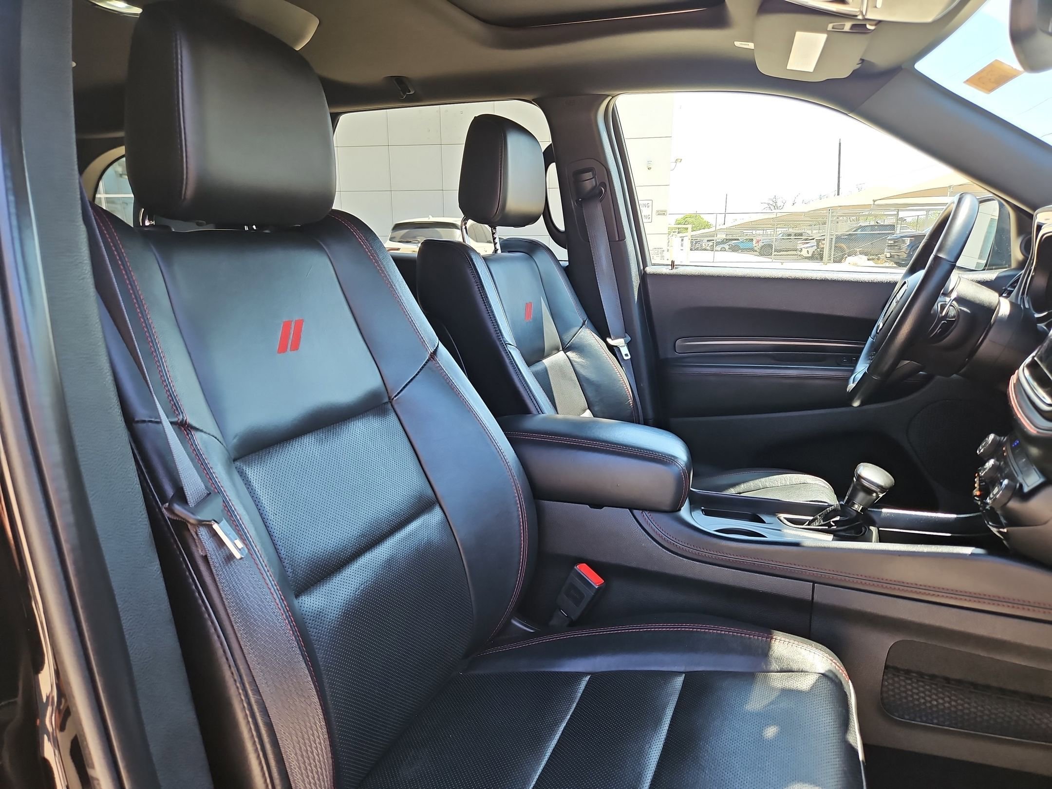 Used 2023 Dodge Durango GT image 34