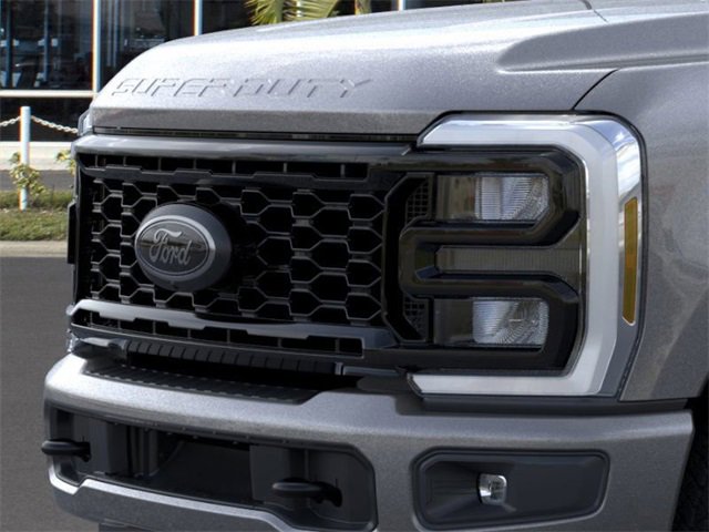 New 2026 Ford F250 Lariat w/ Black Appearance Package image 17