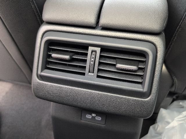 New 2025 MAZDA CX-50 AWD 2.5 Hybrid w/ Weather Package image 6