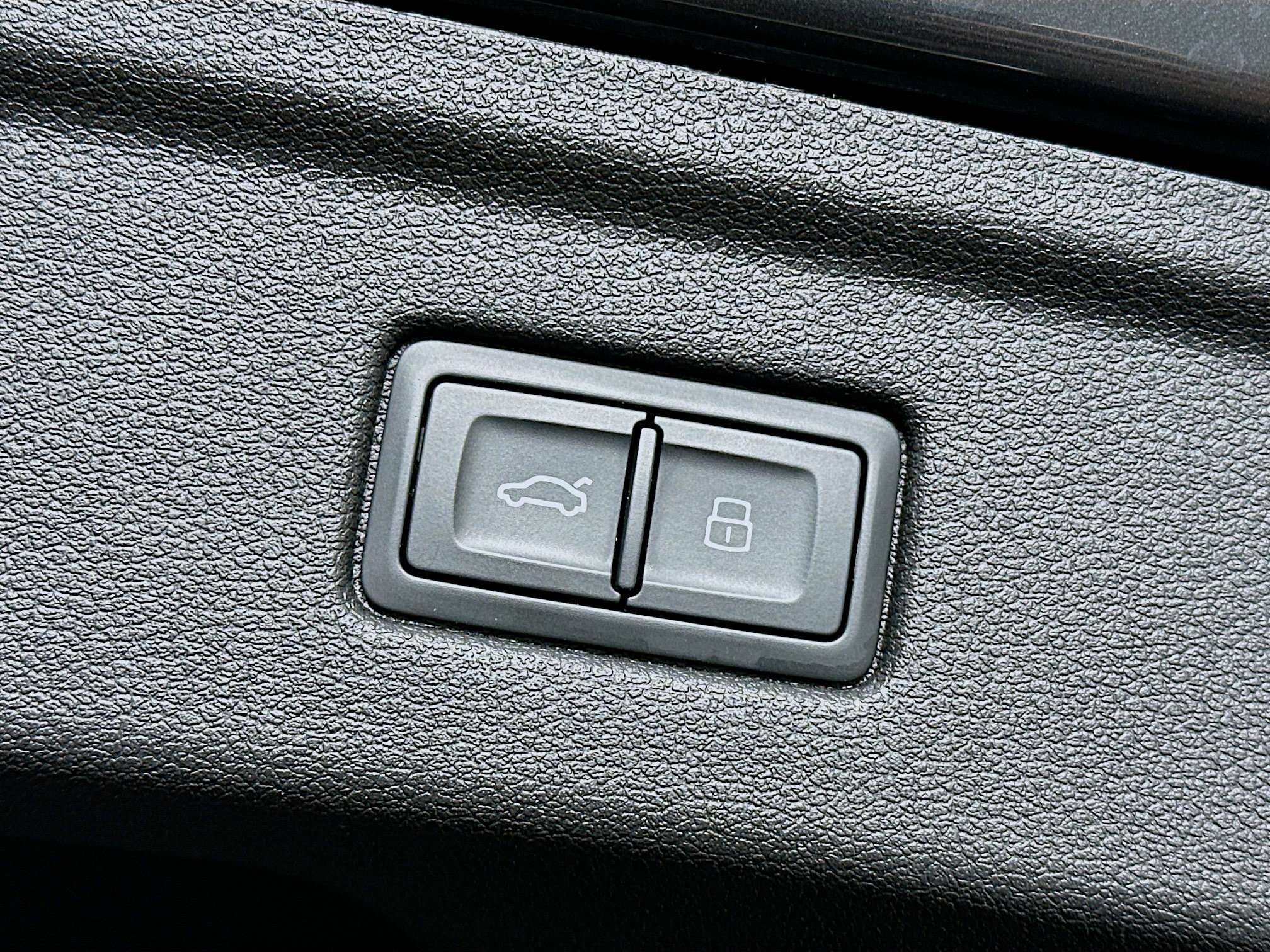 Used 2022 Audi A5 2.0T Premium Plus w/ Premium Plus image 30