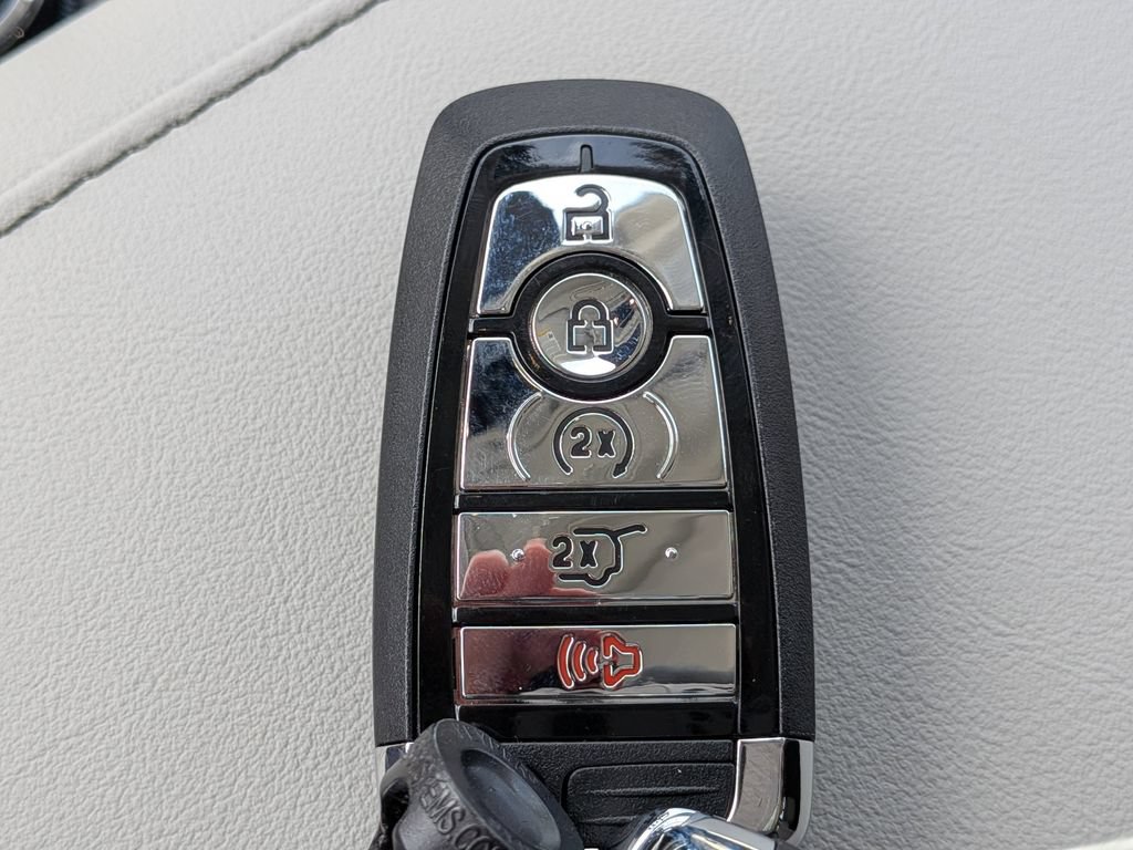 New 2026 Lincoln Aviator Reserve w/ Illumination Package RWD image 34
