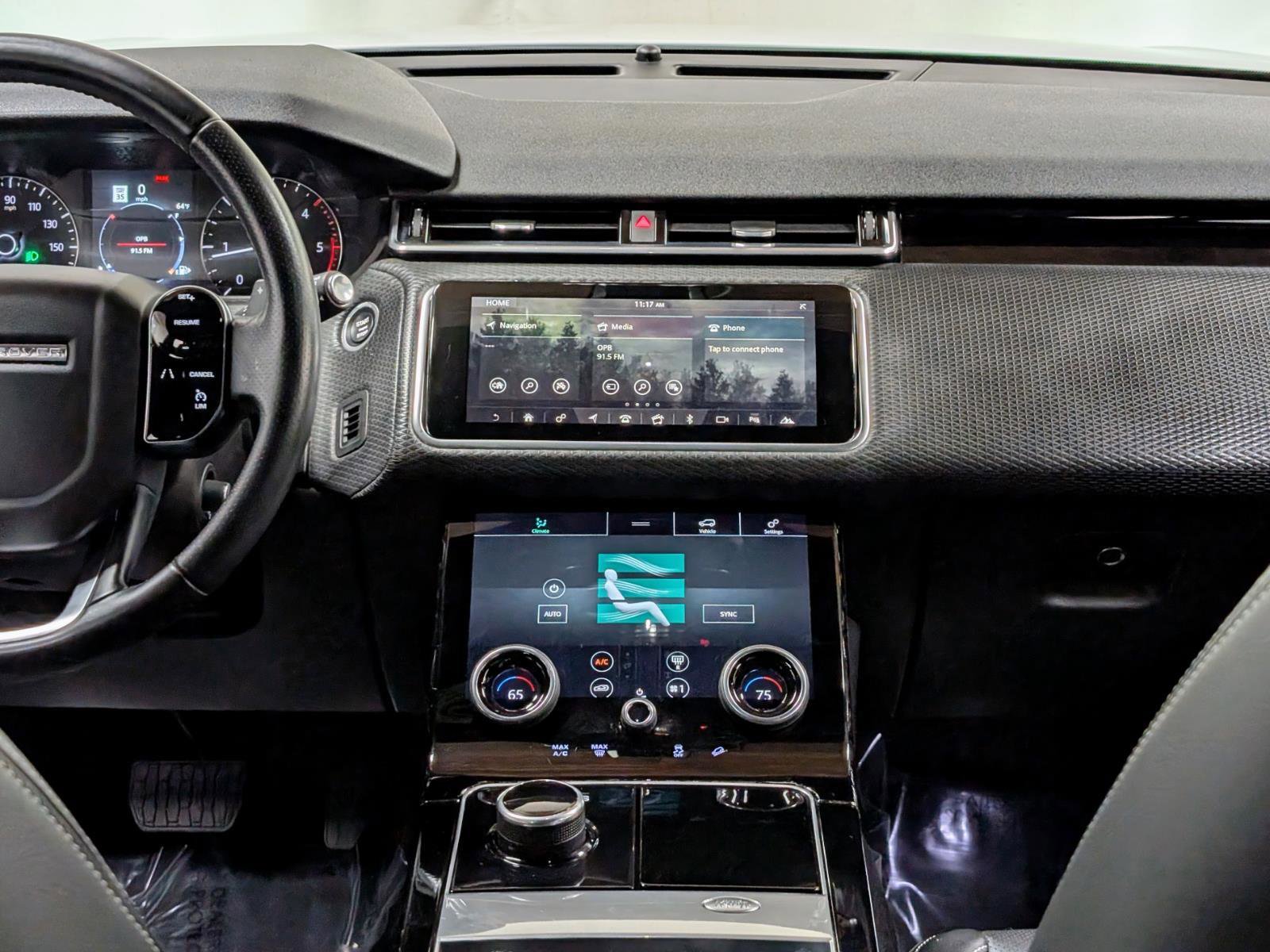 Used 2018 Land Rover Range Rover Velar S image 25