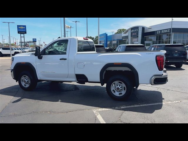 Used 2024 GMC Sierra 2500 Pro w/ 1SA Pro Safety Plus Package AWD/4WD image 6