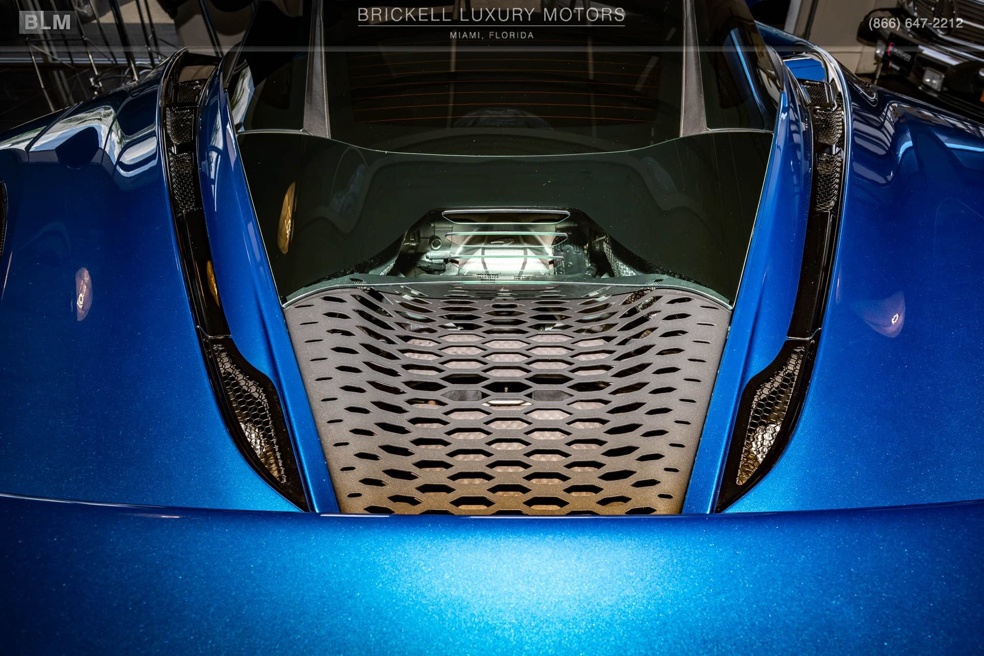 Used 2025 McLaren 750S RWD image 40