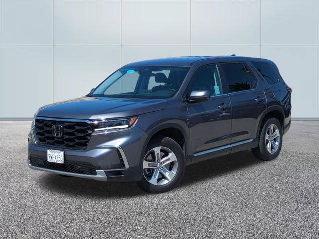 Certified 2025 Honda Pilot EX-L image 1