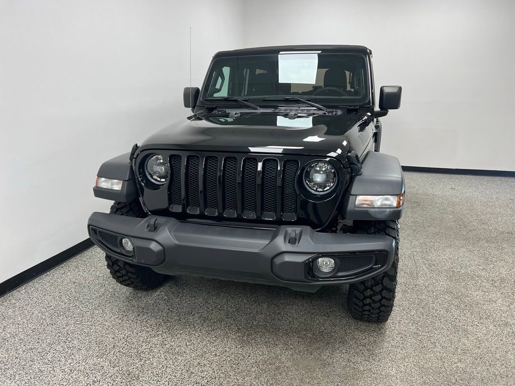 Used 2023 Jeep Wrangler Willys image 3