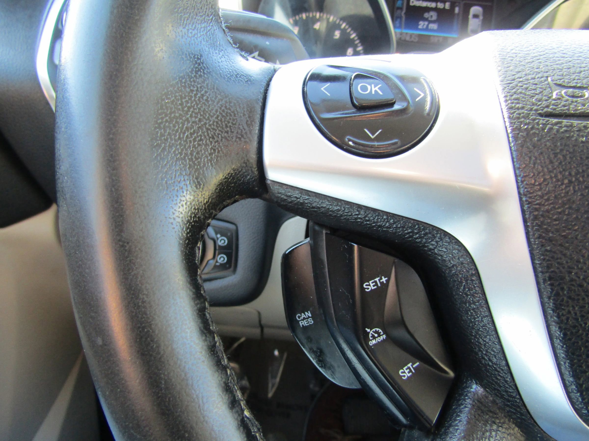 Used 2013 Ford Escape SEL AWD/4WD image 30