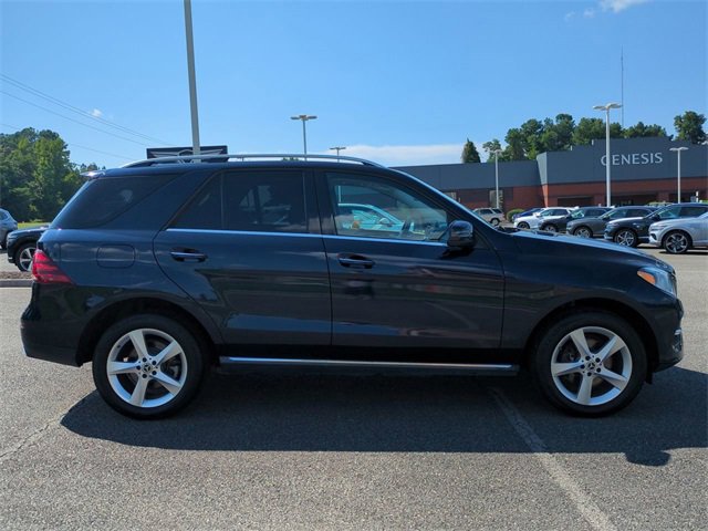 Used 2017 Mercedes-Benz GLE 350 4MATIC image 3