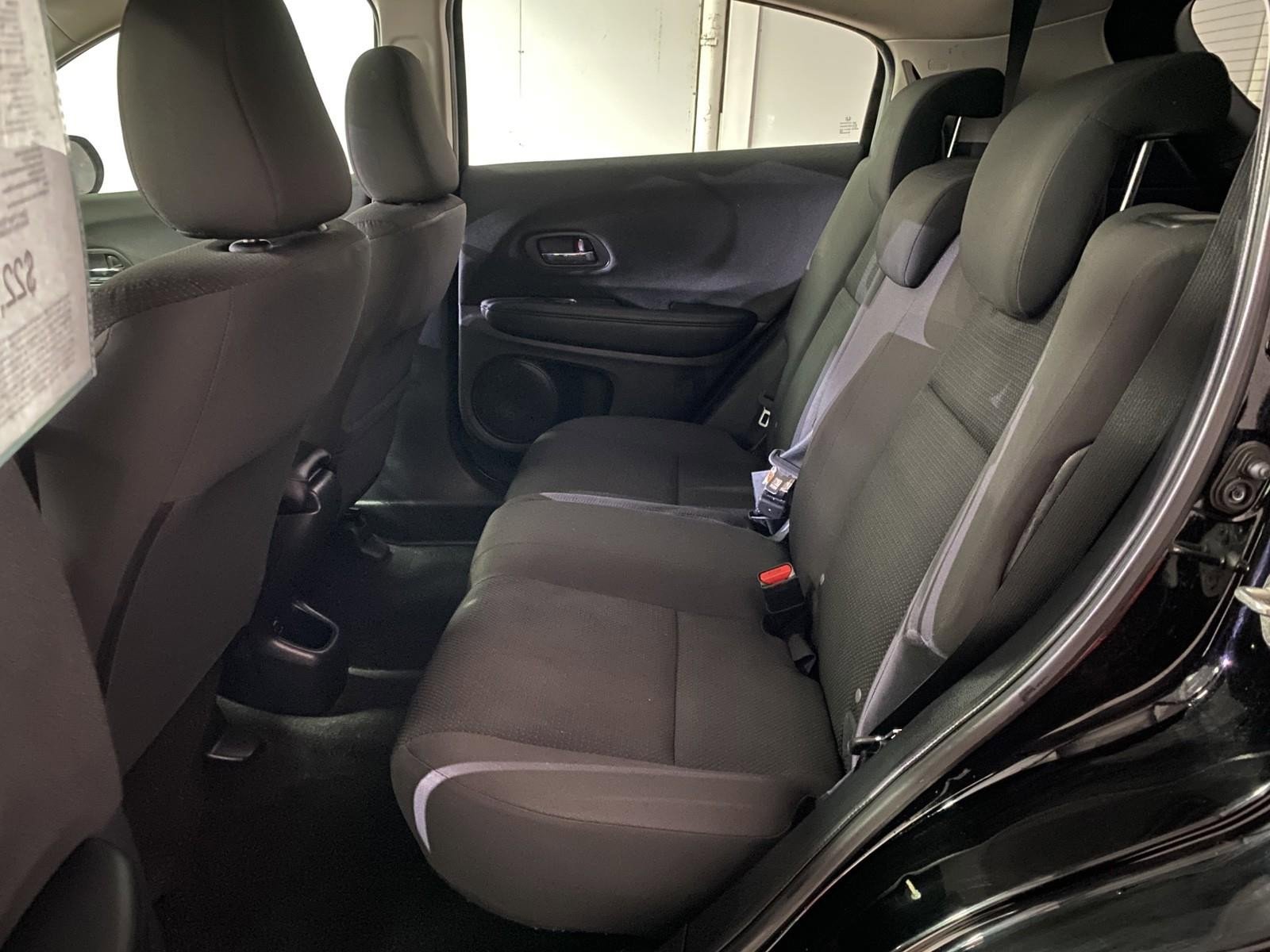 Used 2022 Honda HR-V LX image 16