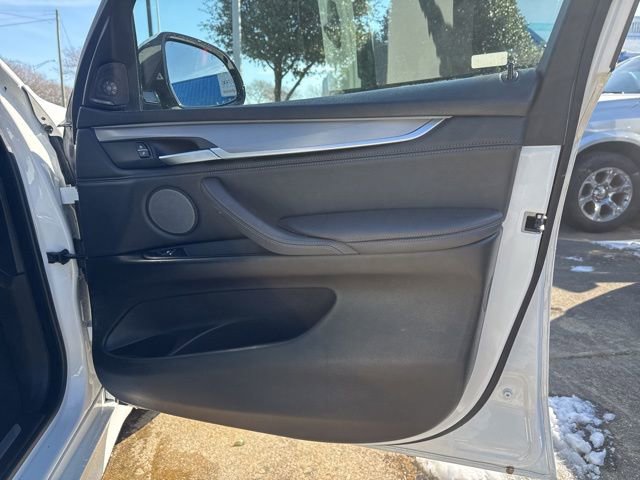 Used 2018 BMW X5 xDrive50i image 16