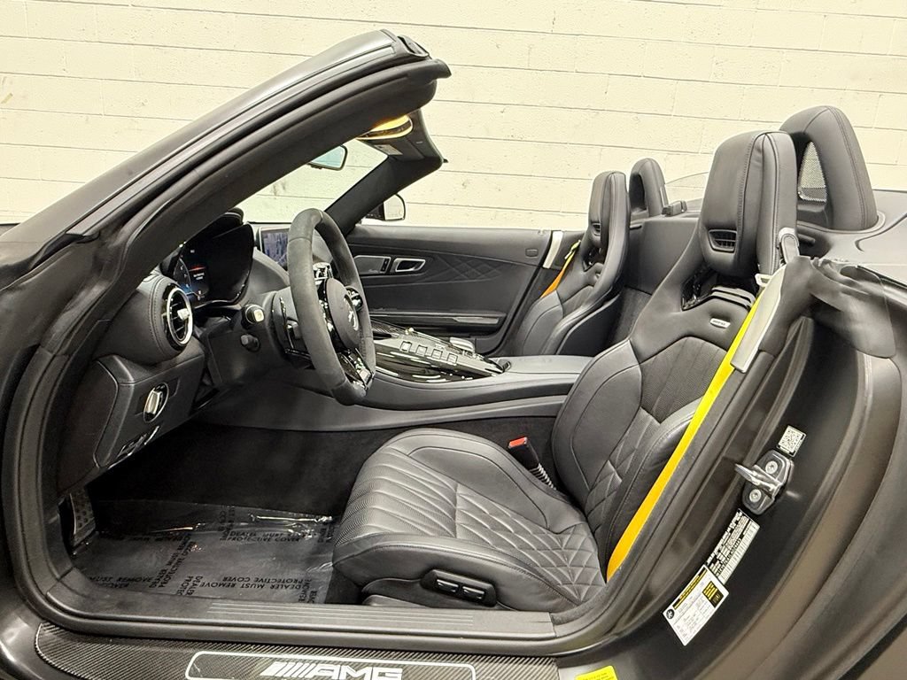 Used 2020 Mercedes-Benz AMG GT R image 65