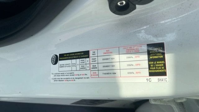 Used 2020 Nissan Rogue SV FWD image 16