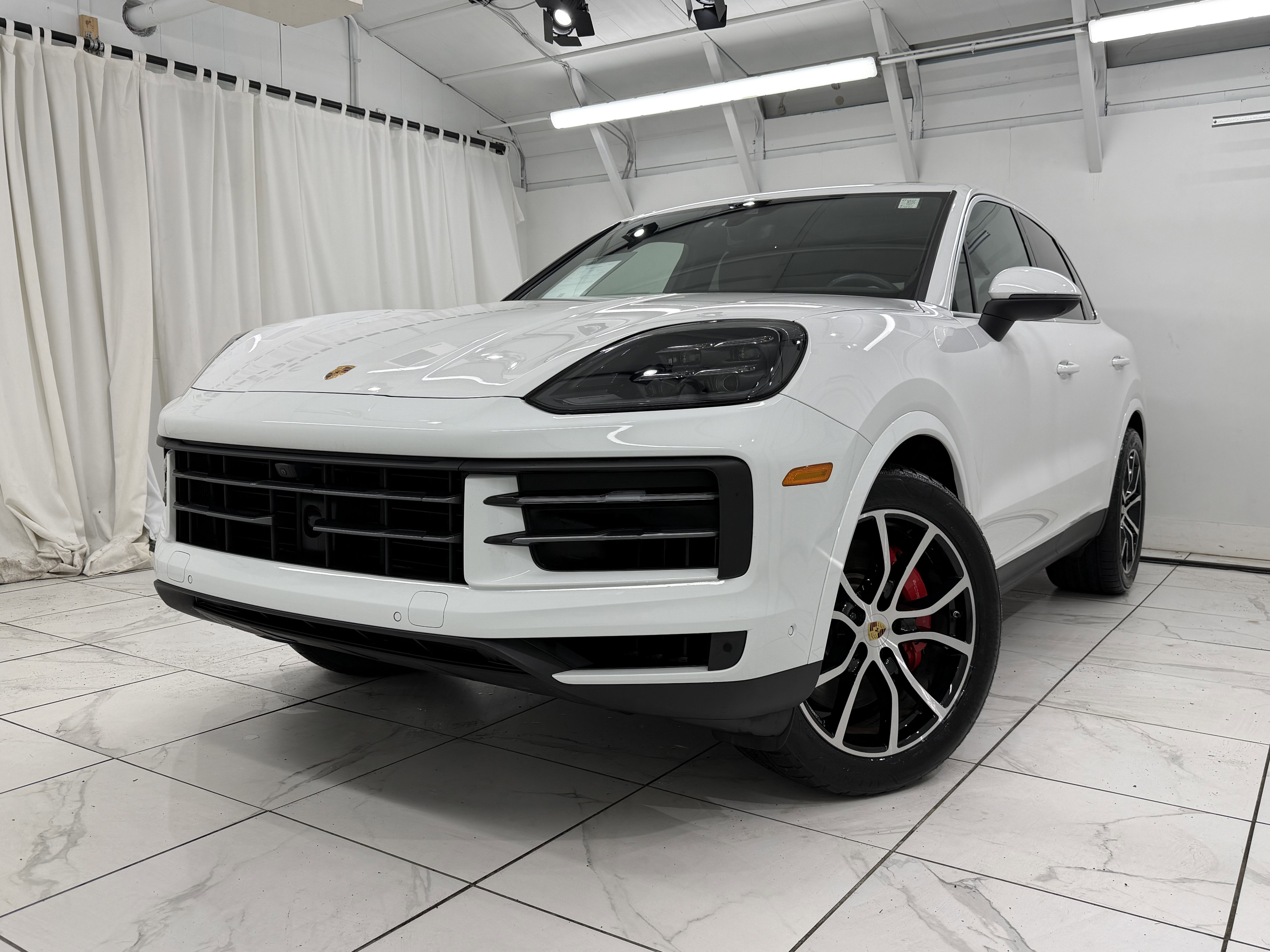 Certified 2024 Porsche Cayenne S image 8