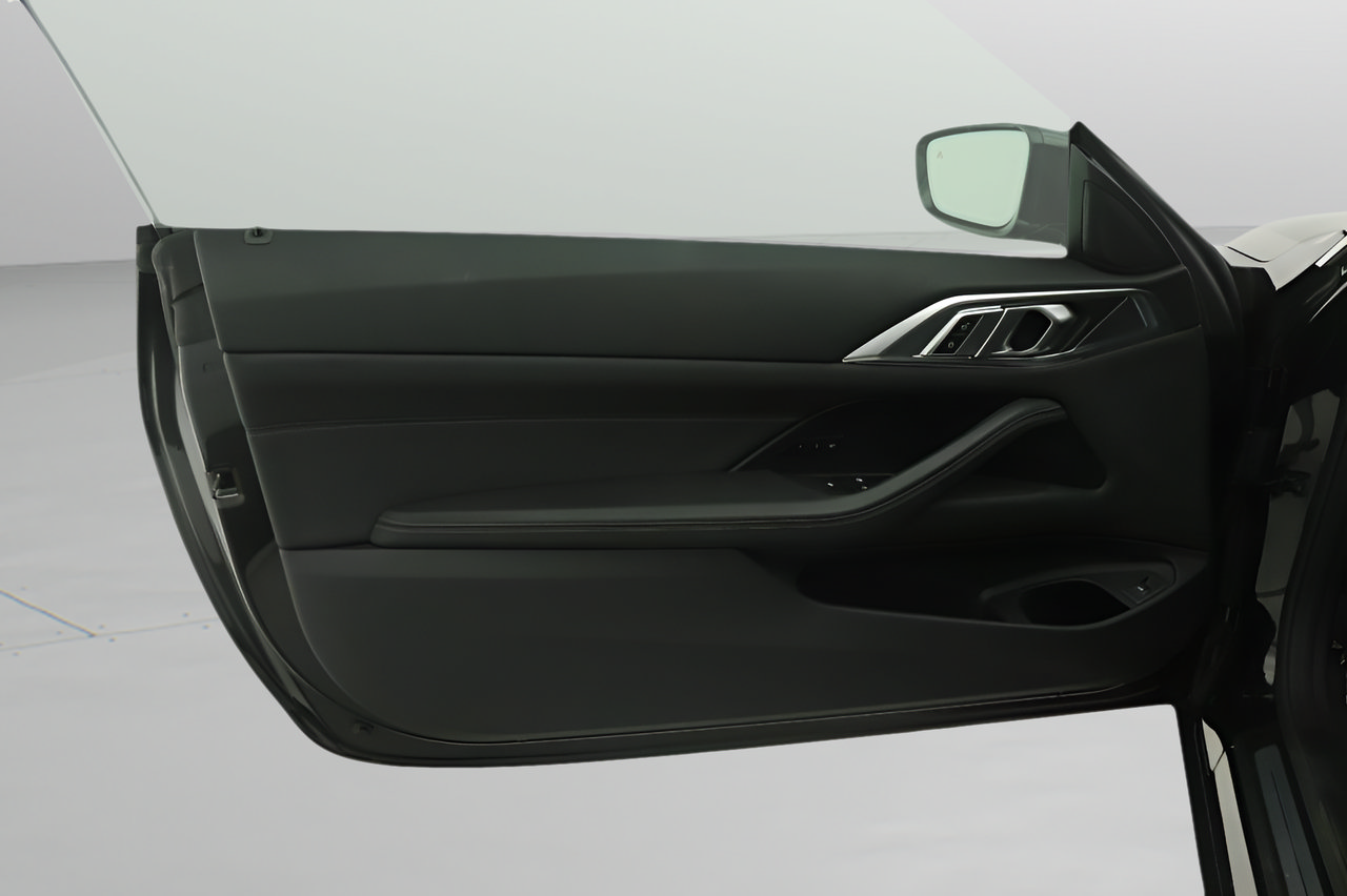 Used 2026 BMW 430i Convertible RWD image 17