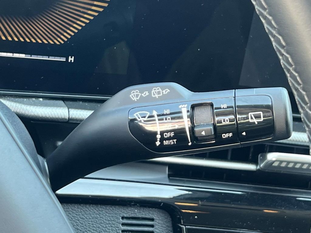 Used 2026 Kia Sportage LX w/ LX Convenience Package image 24