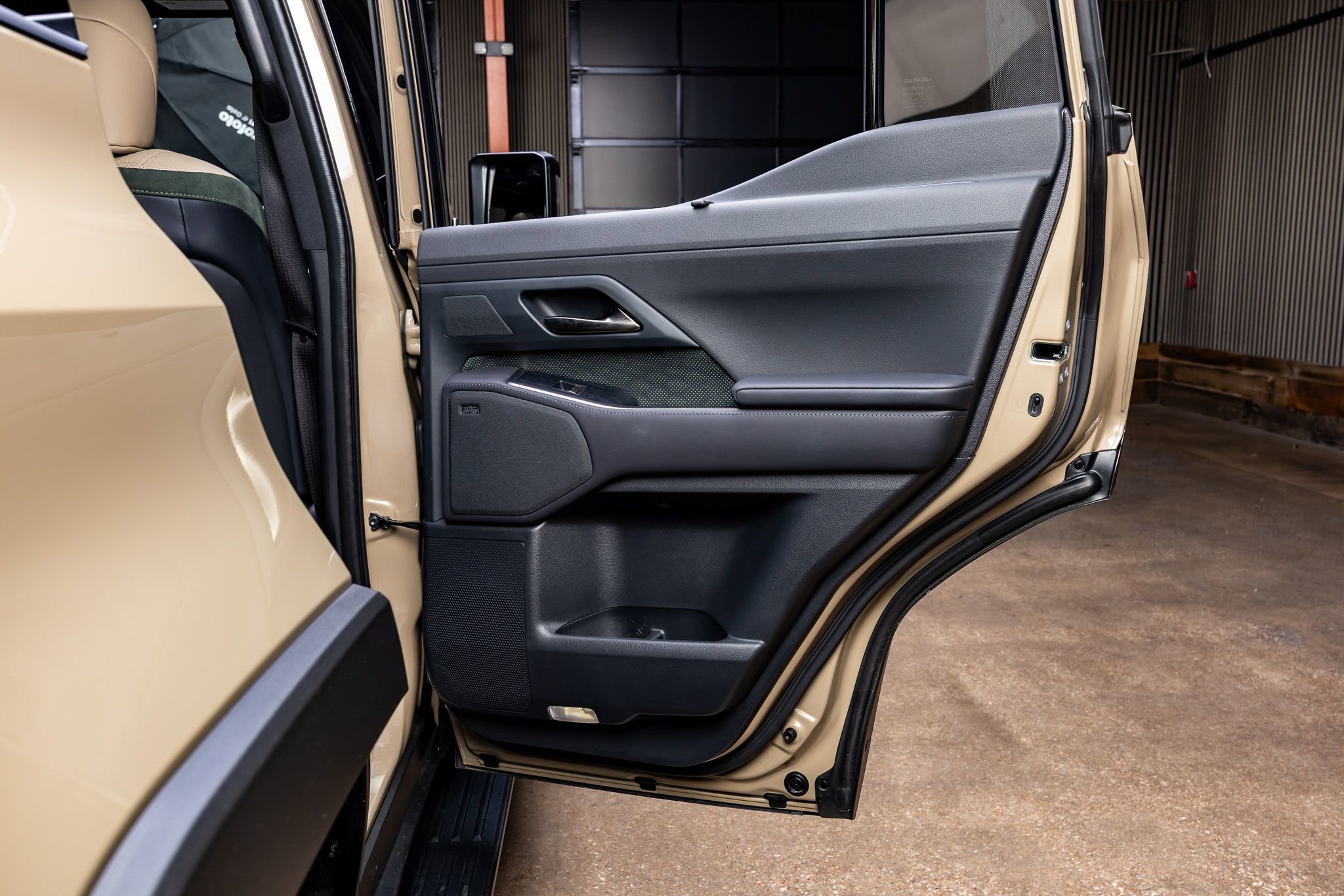 Used 2025 Lexus GX 550 550 Overtrail+ image 38